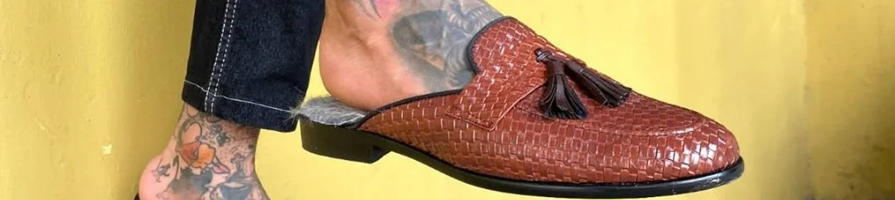 Slippers & Mules