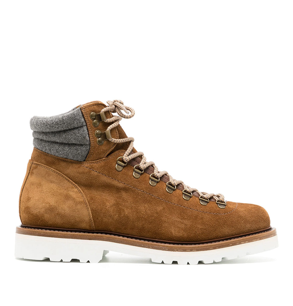 Lace up suede Ankle Boots