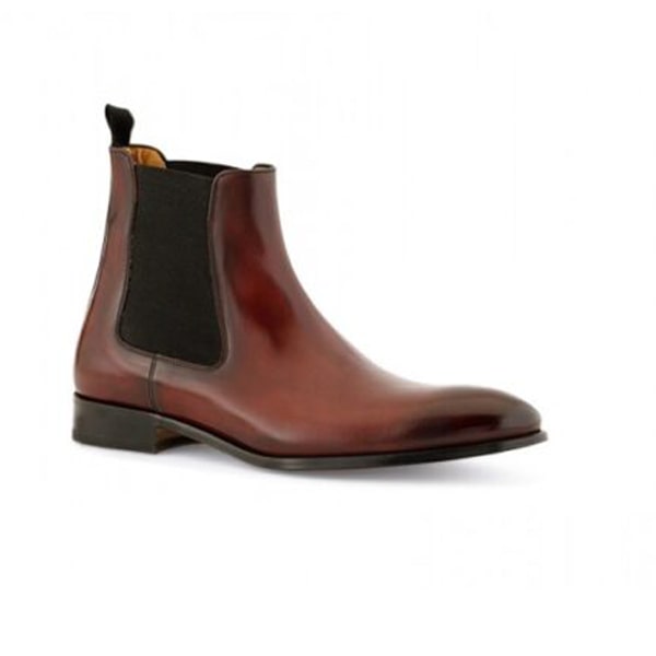 Classic Chelsea Round Toe Boots