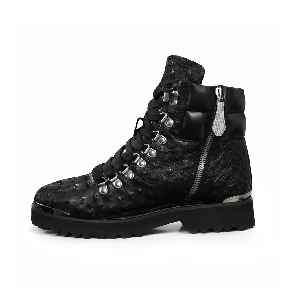 BLACK CHUNKY BOOT WITH NEW SHAPE WITH METAL PLATE ON TOE