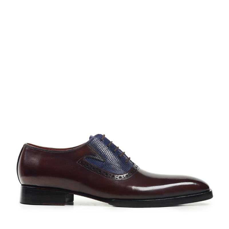 Classic Bold Artisanal Textured Oxford