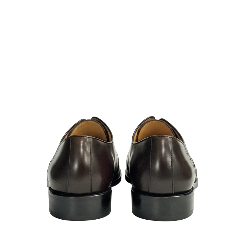 Classic Elegance Pebbled Crocodile Oxford Shoes