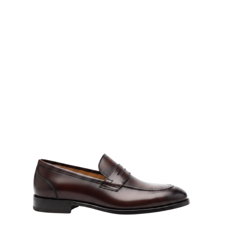 Classic Italian Loafers With Regal Finish