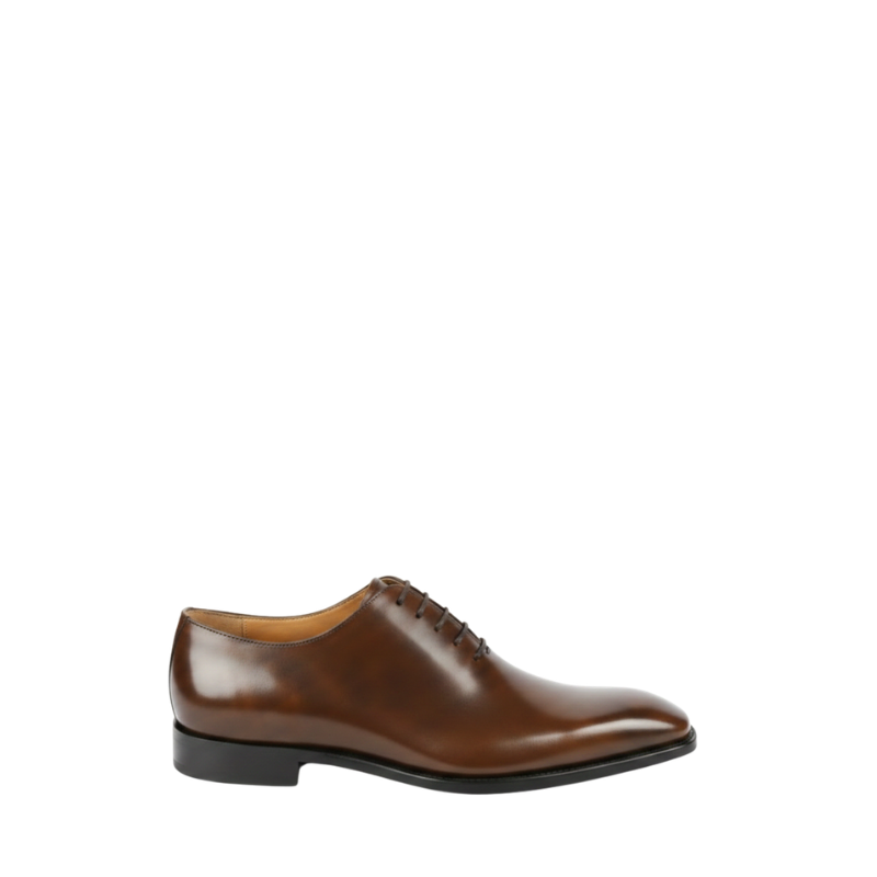 Classic Oxford Shoes With Timeless Appeal