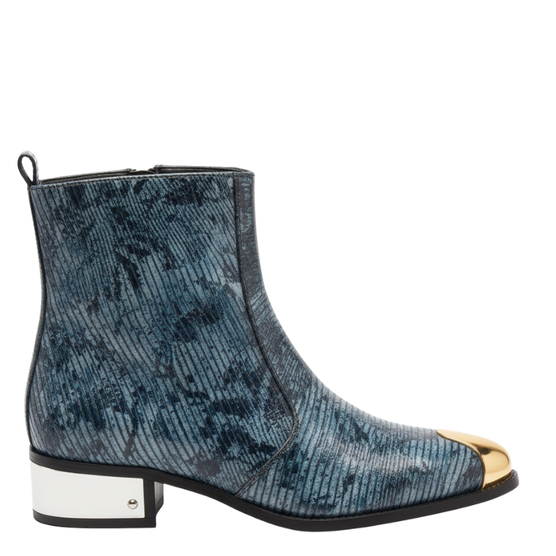 Aurora Crest Golden Toe Boots