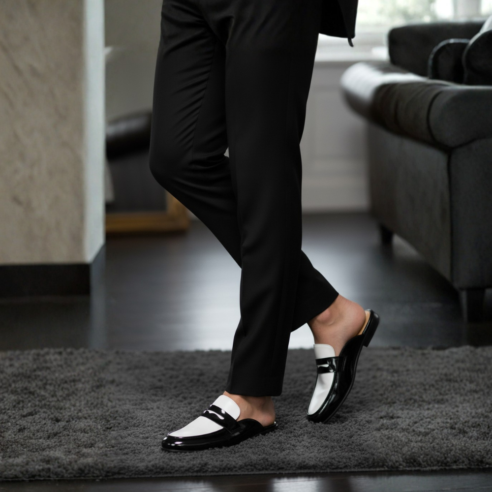 Menäó»s Monarch Contrast Leather Mules