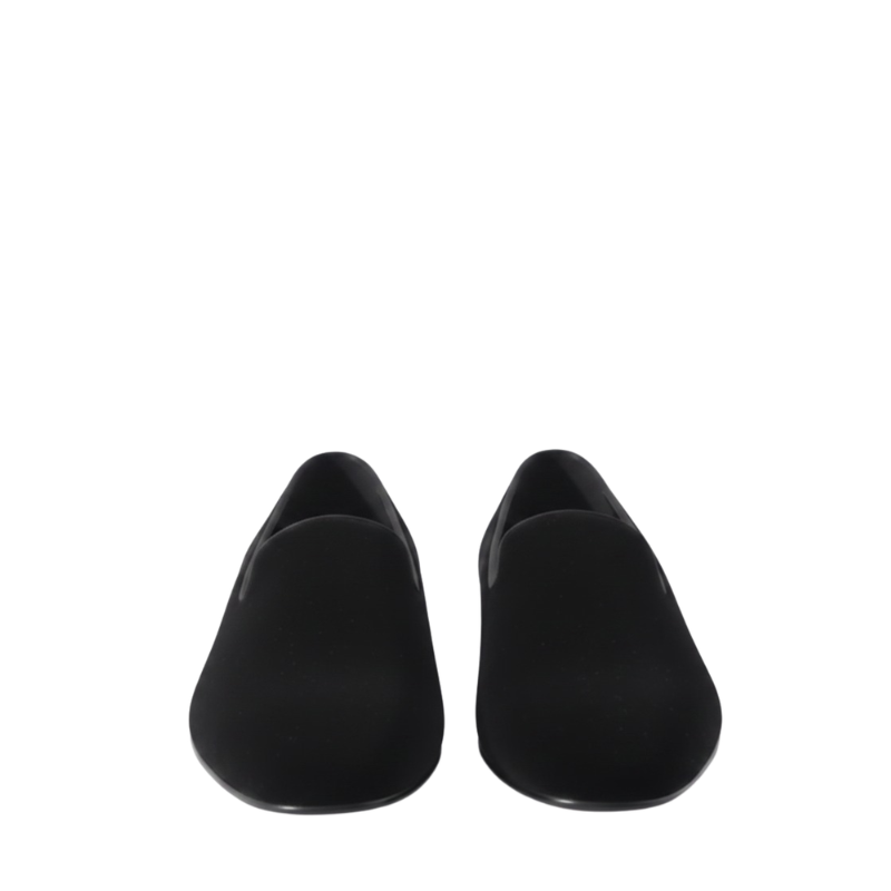 Refined Comfort Velvet Loafers Signature Statement