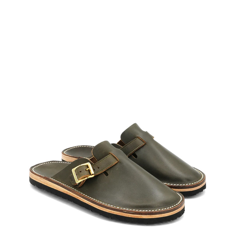Buckle Clogs Slit Sandal Tan