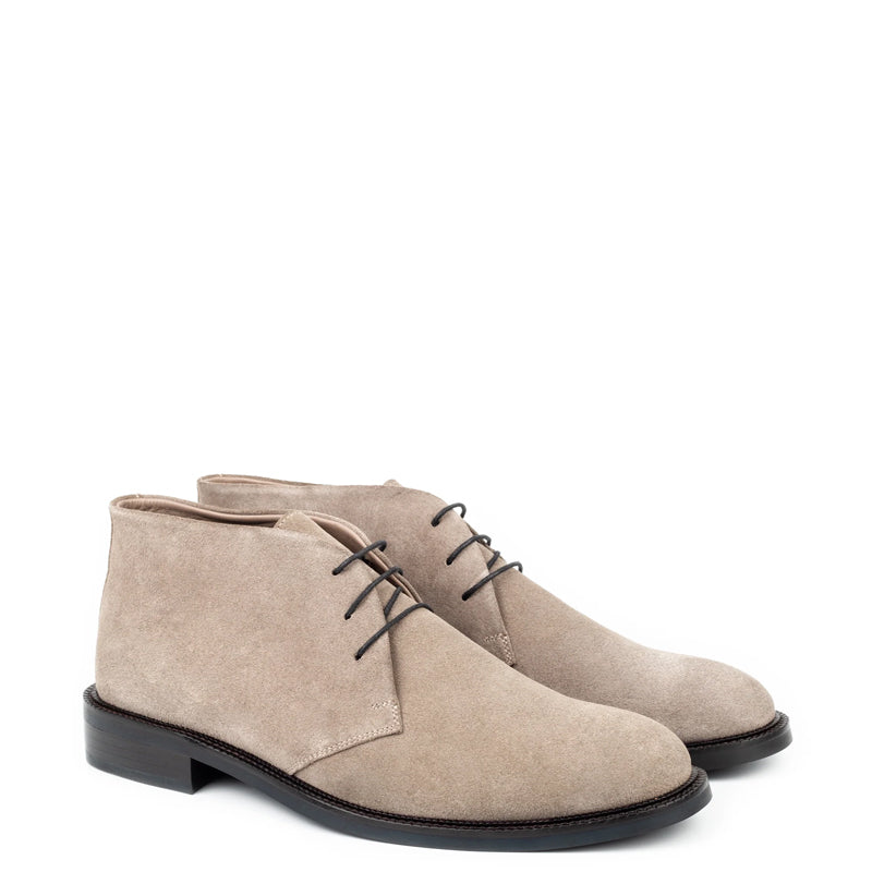 Men Mid Top Suede Leather Chukkas Boot Off White