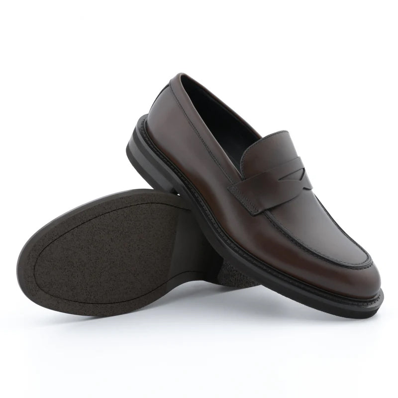 Men Classic Penny Solid Brown Leather Loafers
