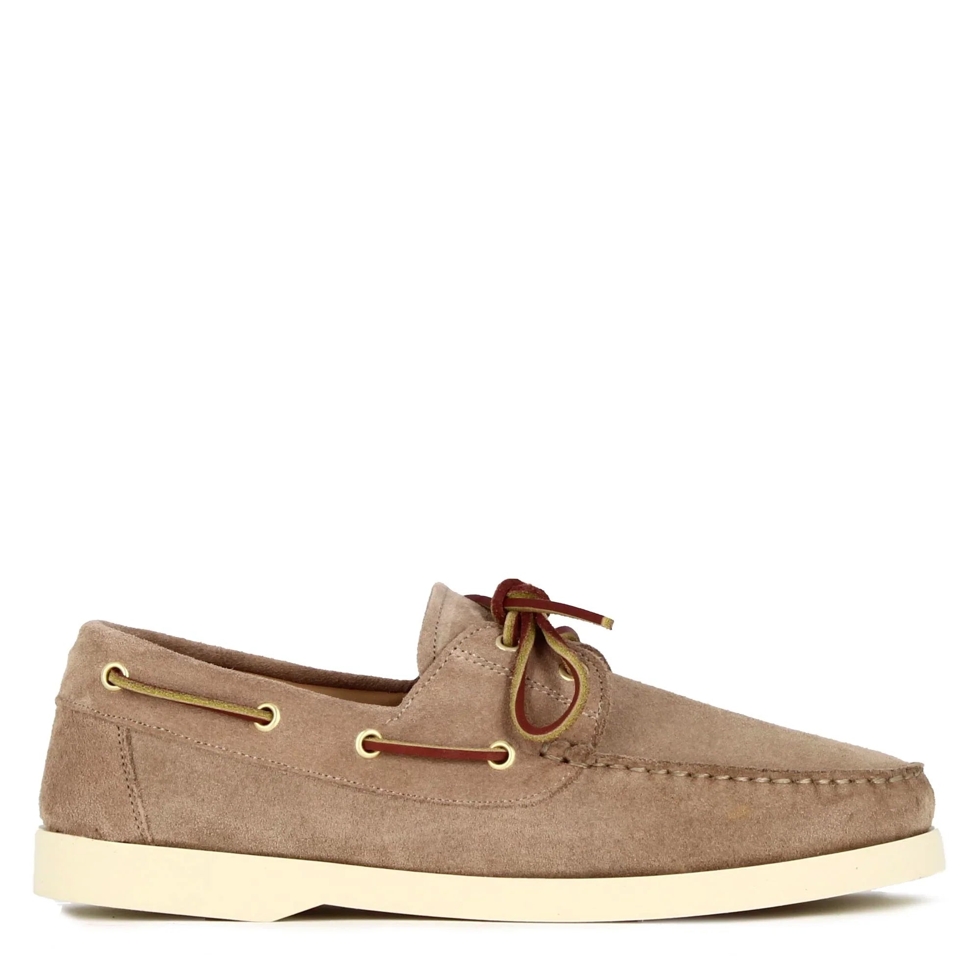 Men's boat moccasin in suede
