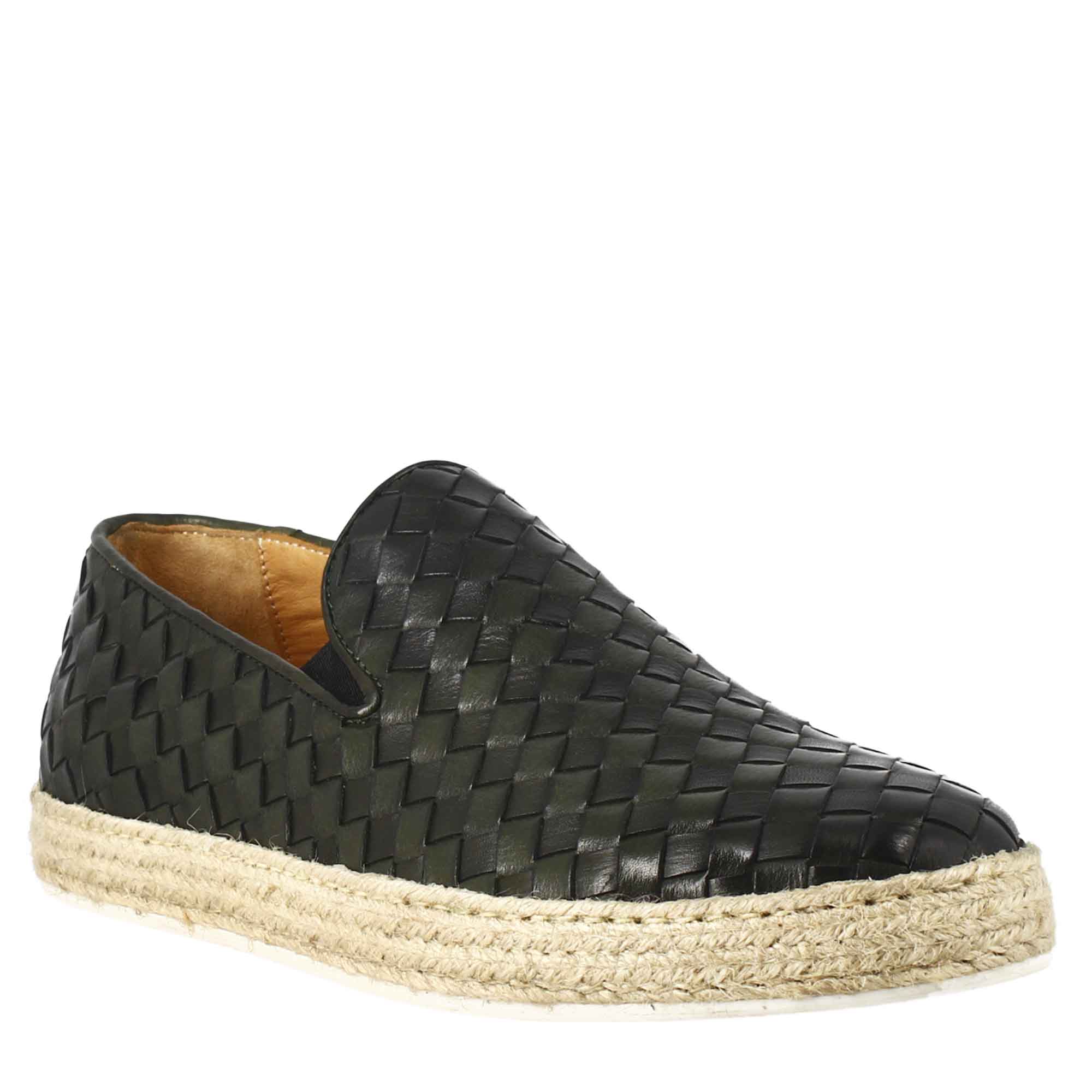 Black Sneakers in woven leather