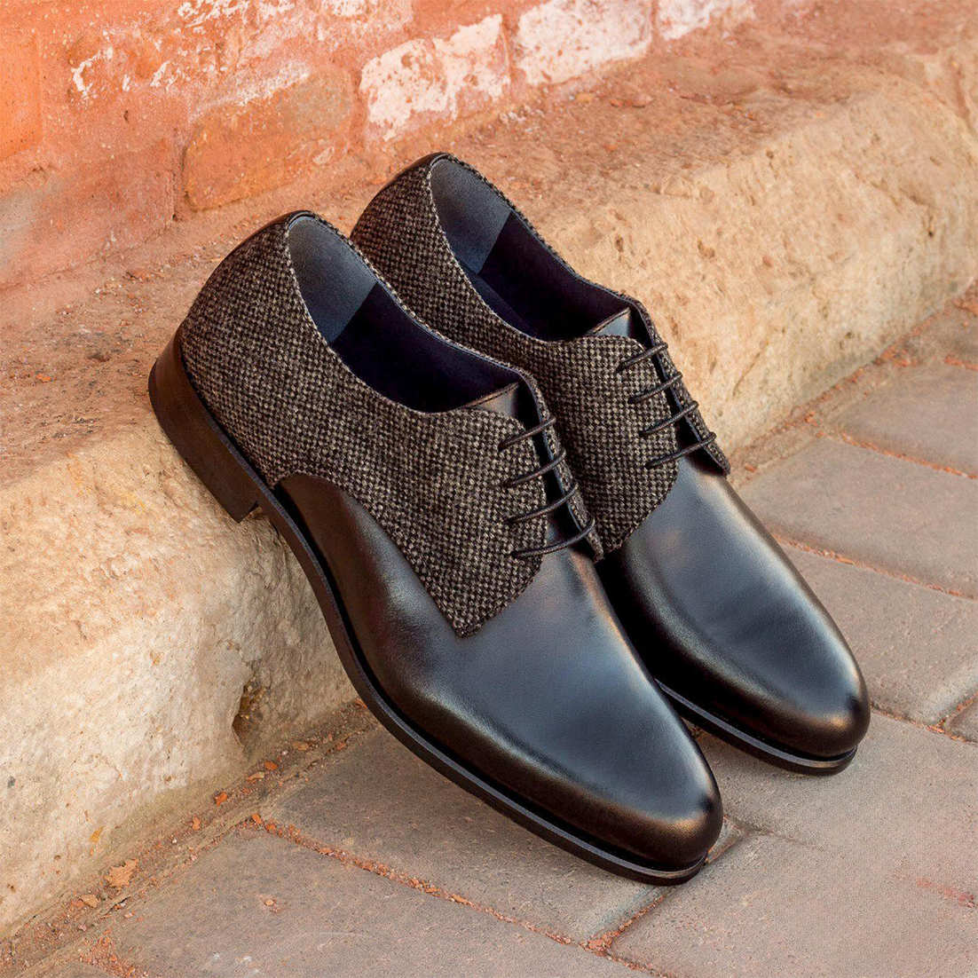 Lustrous Luna Leather Oxford Shoes