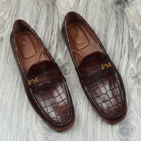 Customized Buckle Leather Loafer