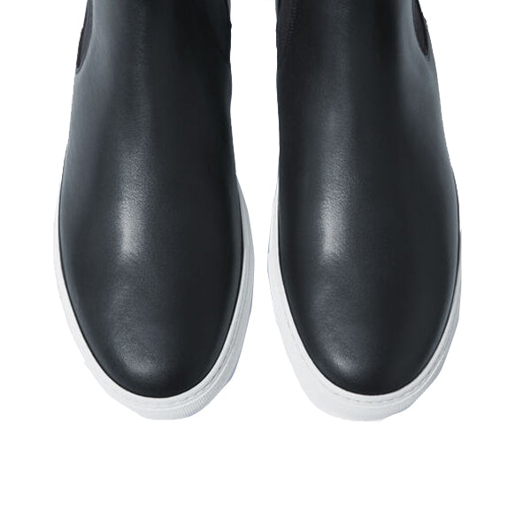 Classic Chelsea Round Toe Leather Ankle Boots