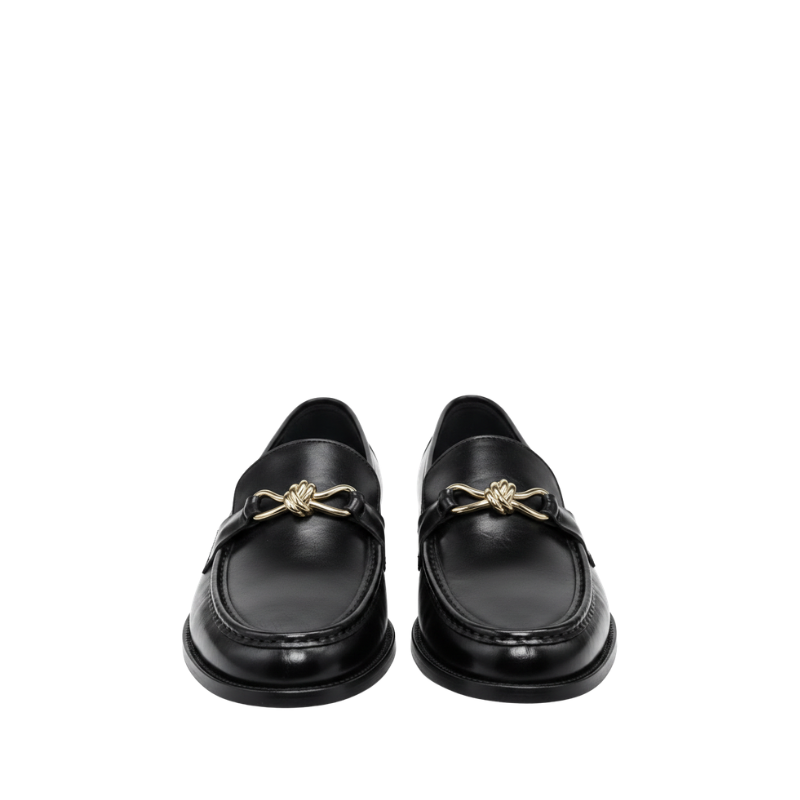 Elegant Knot Loafers with Artisan Craft