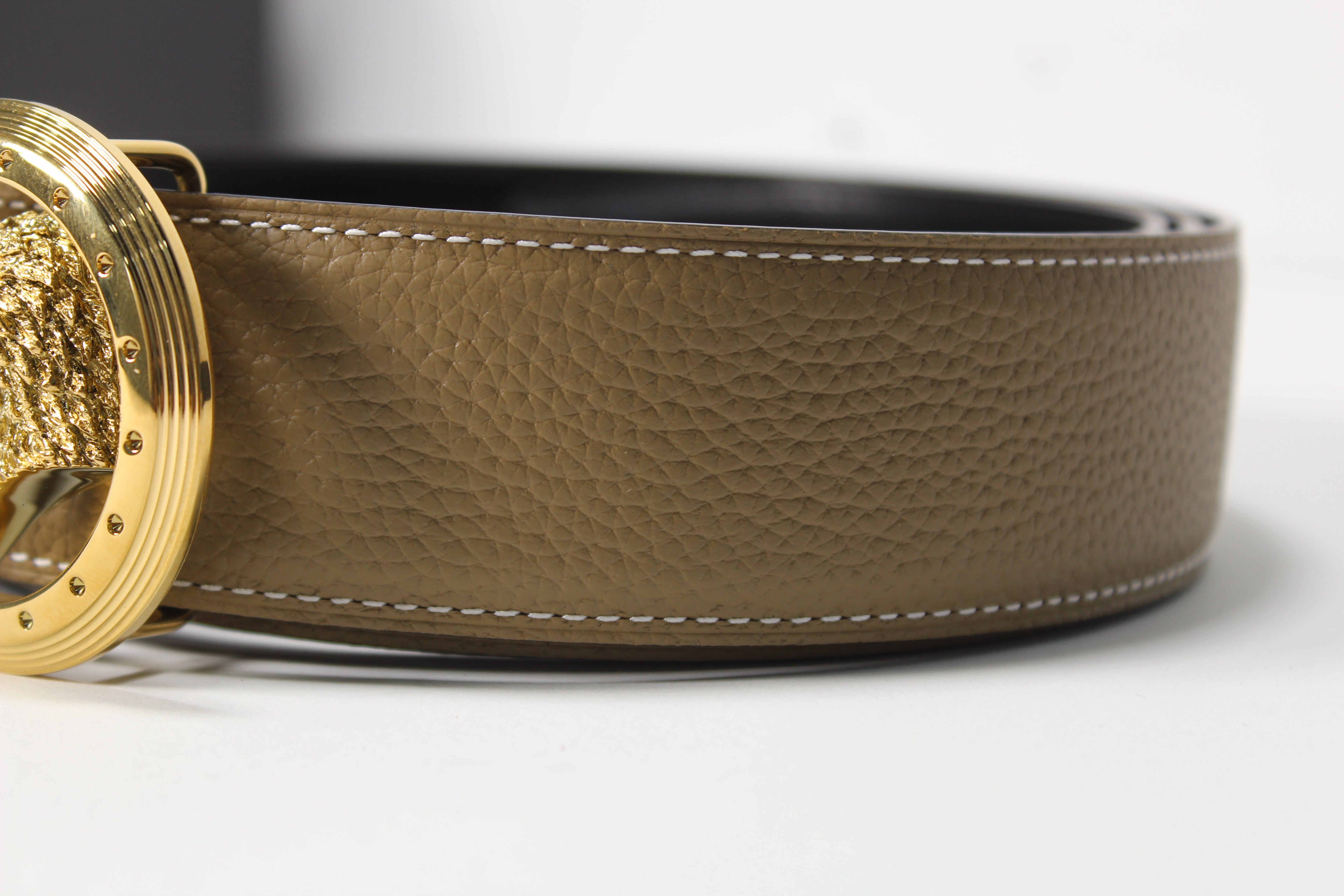 Luxury Sky Blue Textured Leather Eagle Medallion oval-shaped Buckle Belt