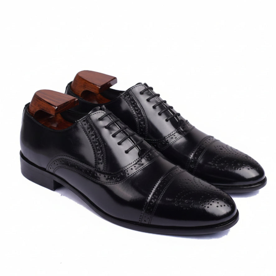Black Wingtip Captoe Shoe