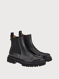 leather chelsea