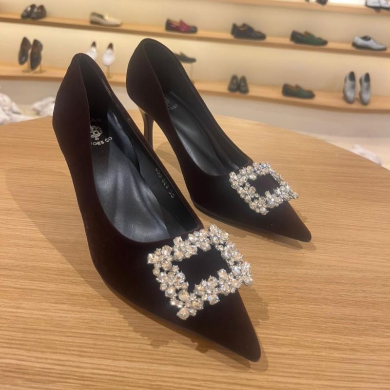 Italian Jewel Pointed Toe Heel