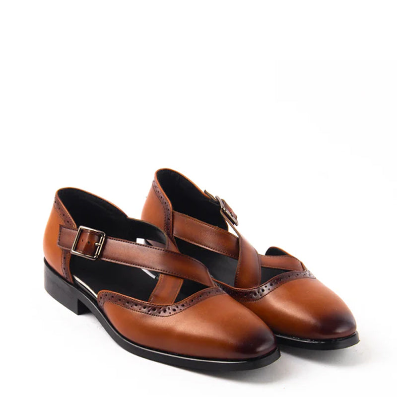 Classic Patent Shiny Leather Peshawari Black Sandal