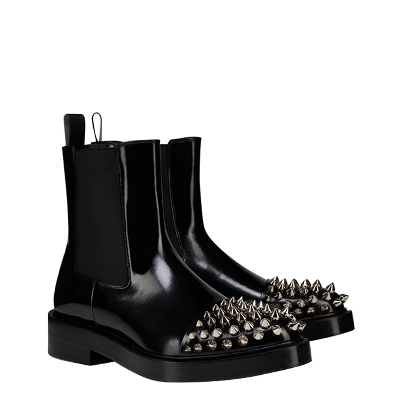 Classic Chelsea Silhouette in Silver Spike Detailing