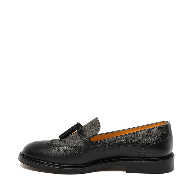 Mens Leather Tassel Loafer with Dual Textured Elegance