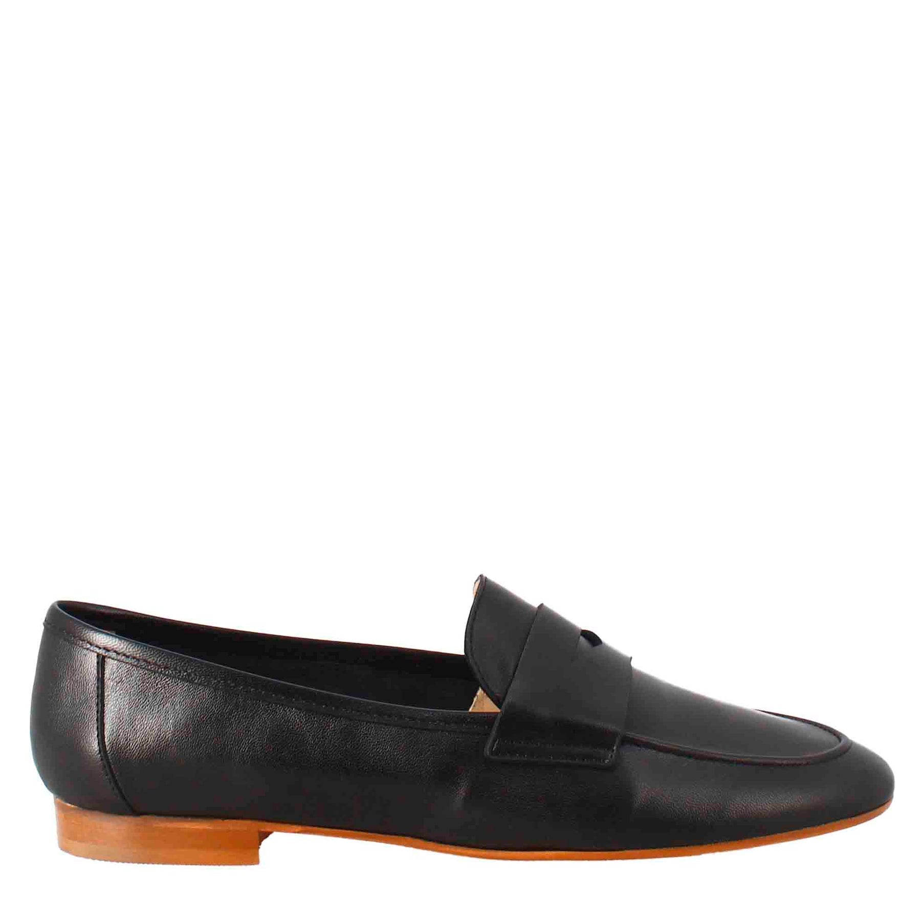 Black Leather Flexible Moccasin