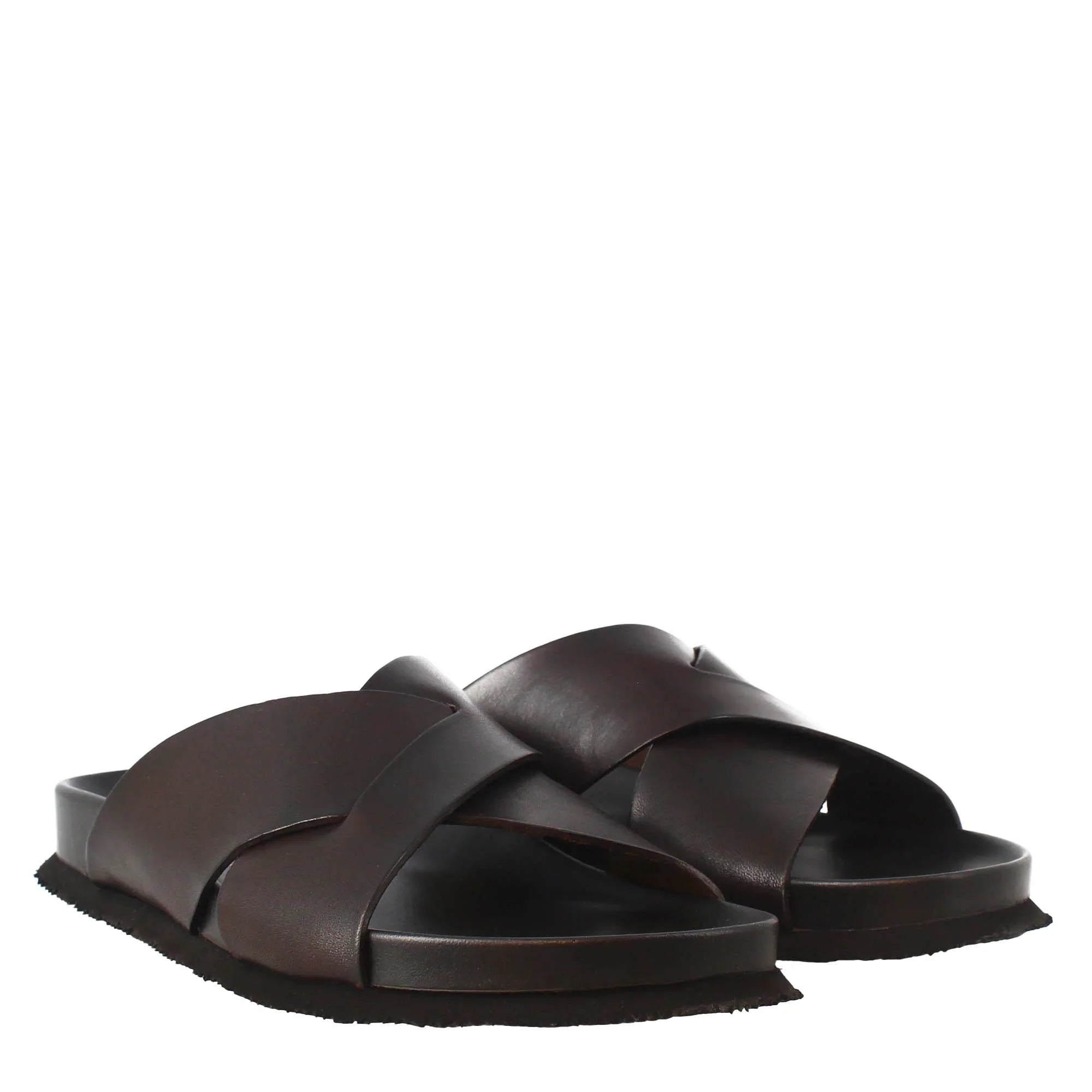 Sandals in leather