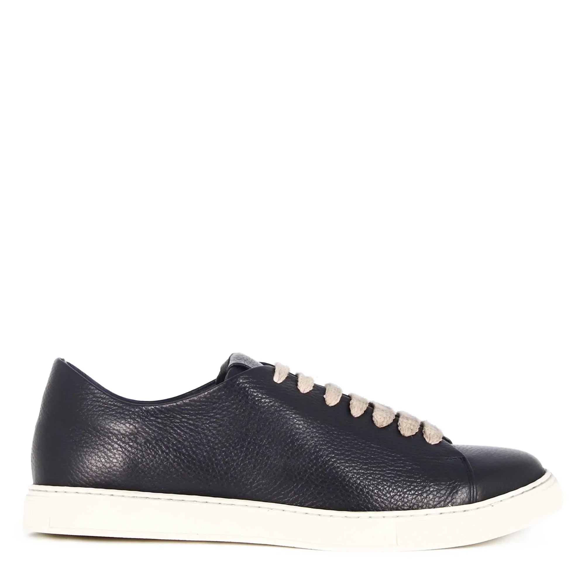 Classic Sneaker in Leather