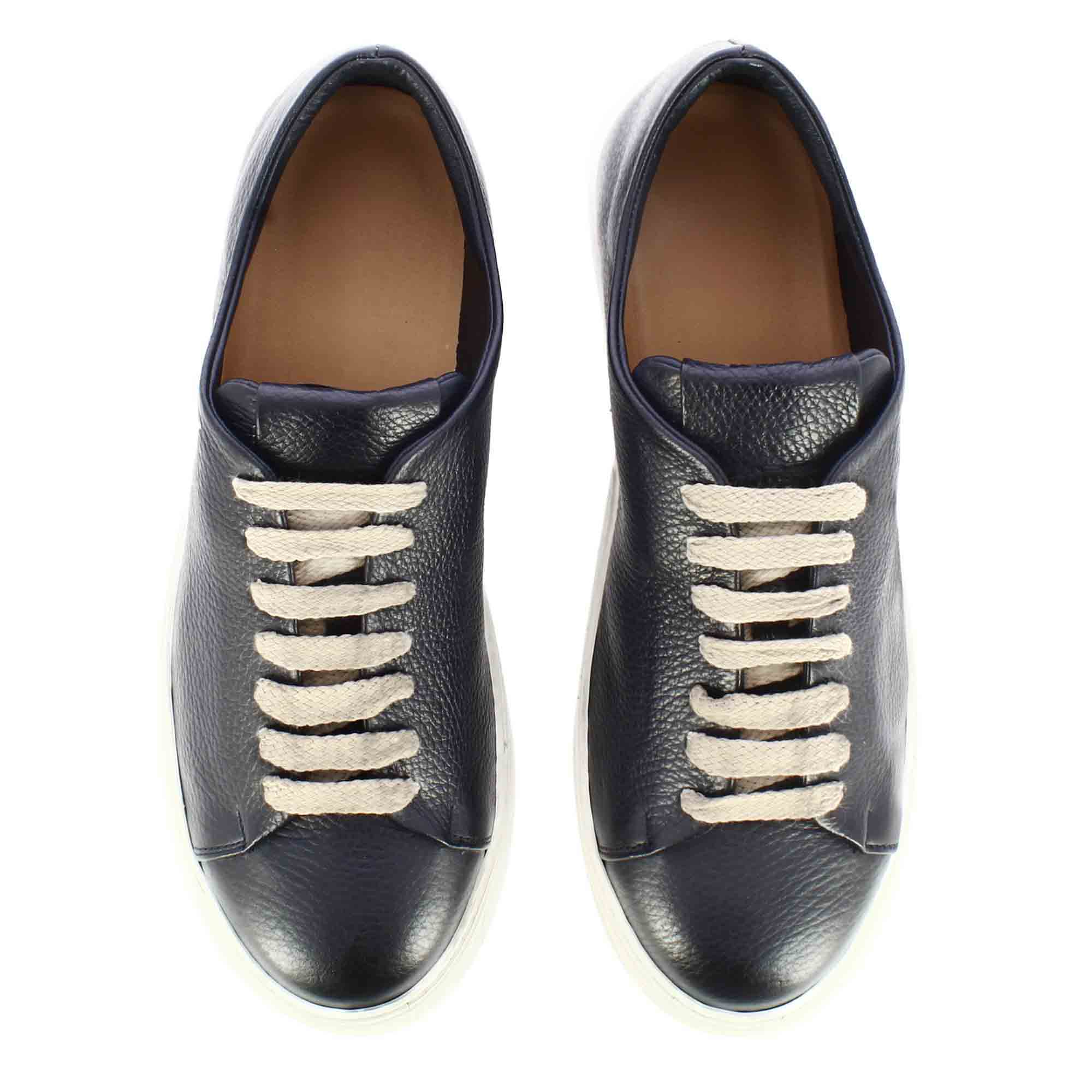 Classic Sneaker in Leather