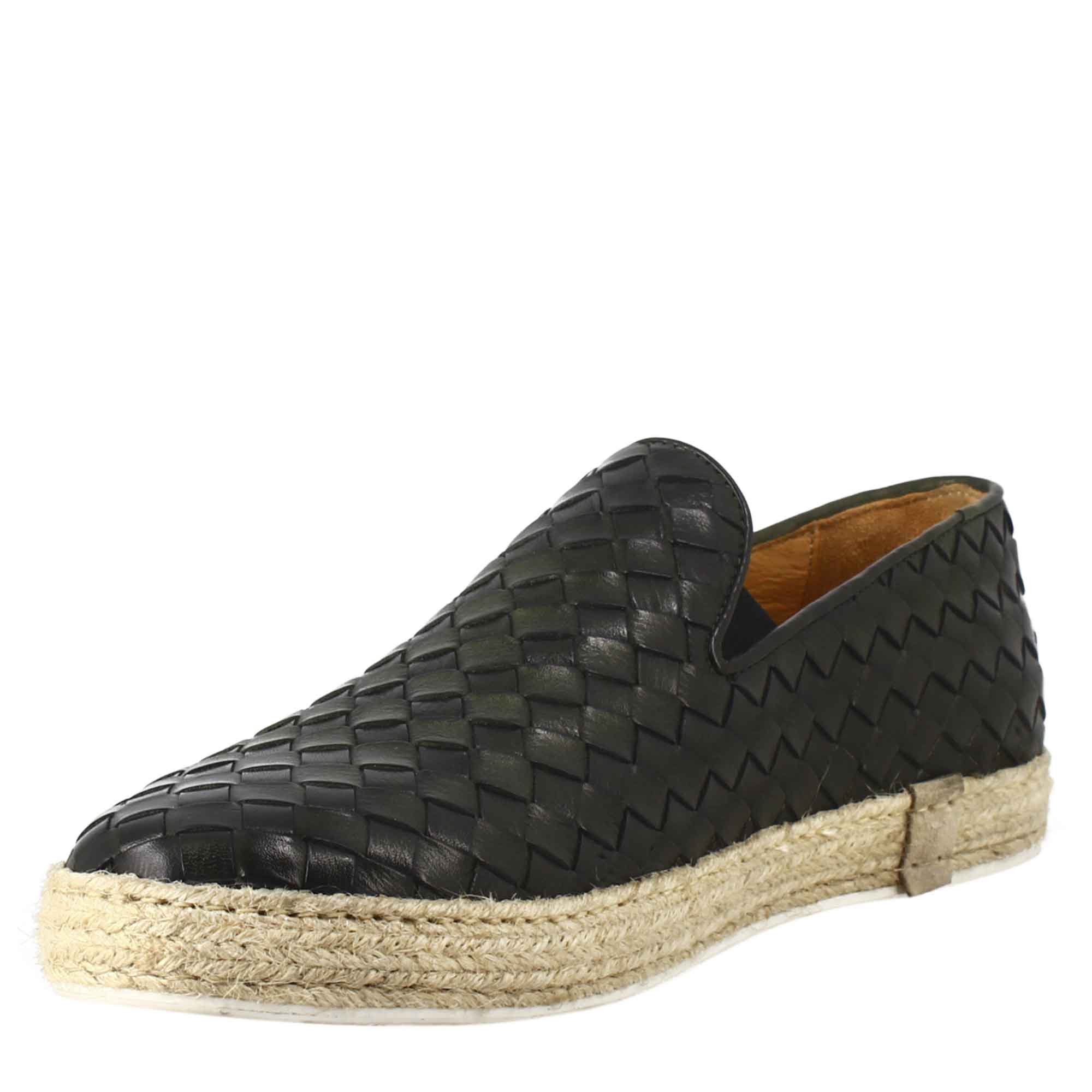 Black Sneakers in woven leather